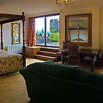 Abbeyglen Castle