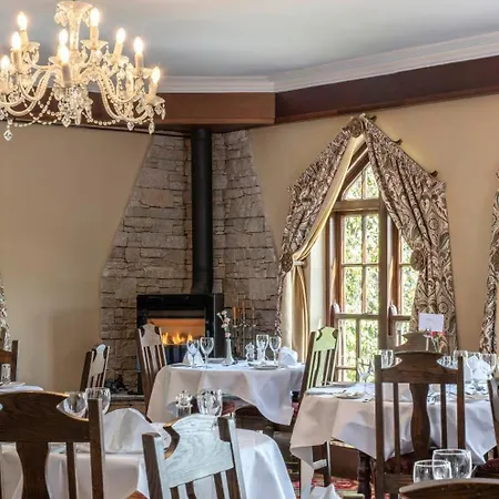 Abbeyglen Castle מלון קליפדן