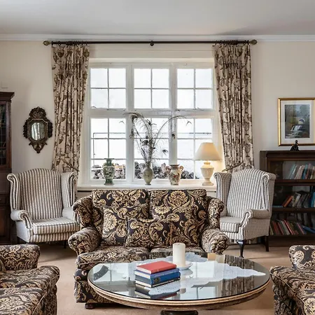 Abbeyglen Castle كليفدين
