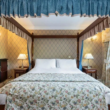 Отель Abbeyglen Castle Клифден